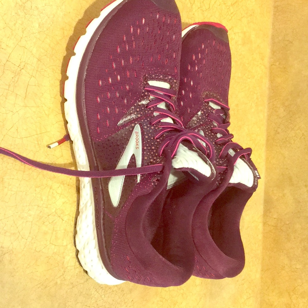 Brooks Gycerin 16